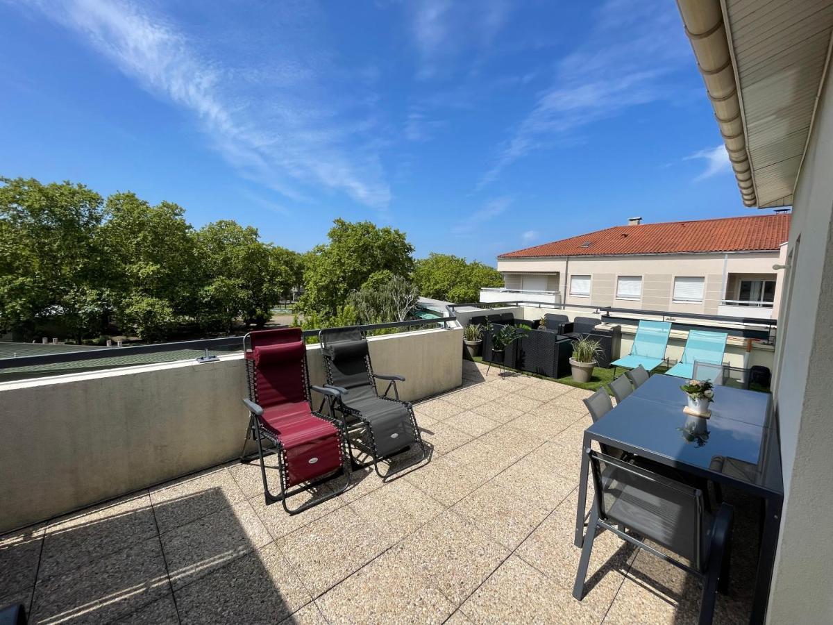 Bngo I Immense Rooftop Lyon I 2 Chambres, 4 Places Parkings, 2 Immenses Terrasses, 8 Personnes ภายนอก รูปภาพ