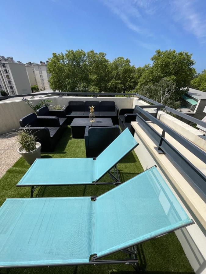 Bngo I Immense Rooftop Lyon I 2 Chambres, 4 Places Parkings, 2 Immenses Terrasses, 8 Personnes ภายนอก รูปภาพ