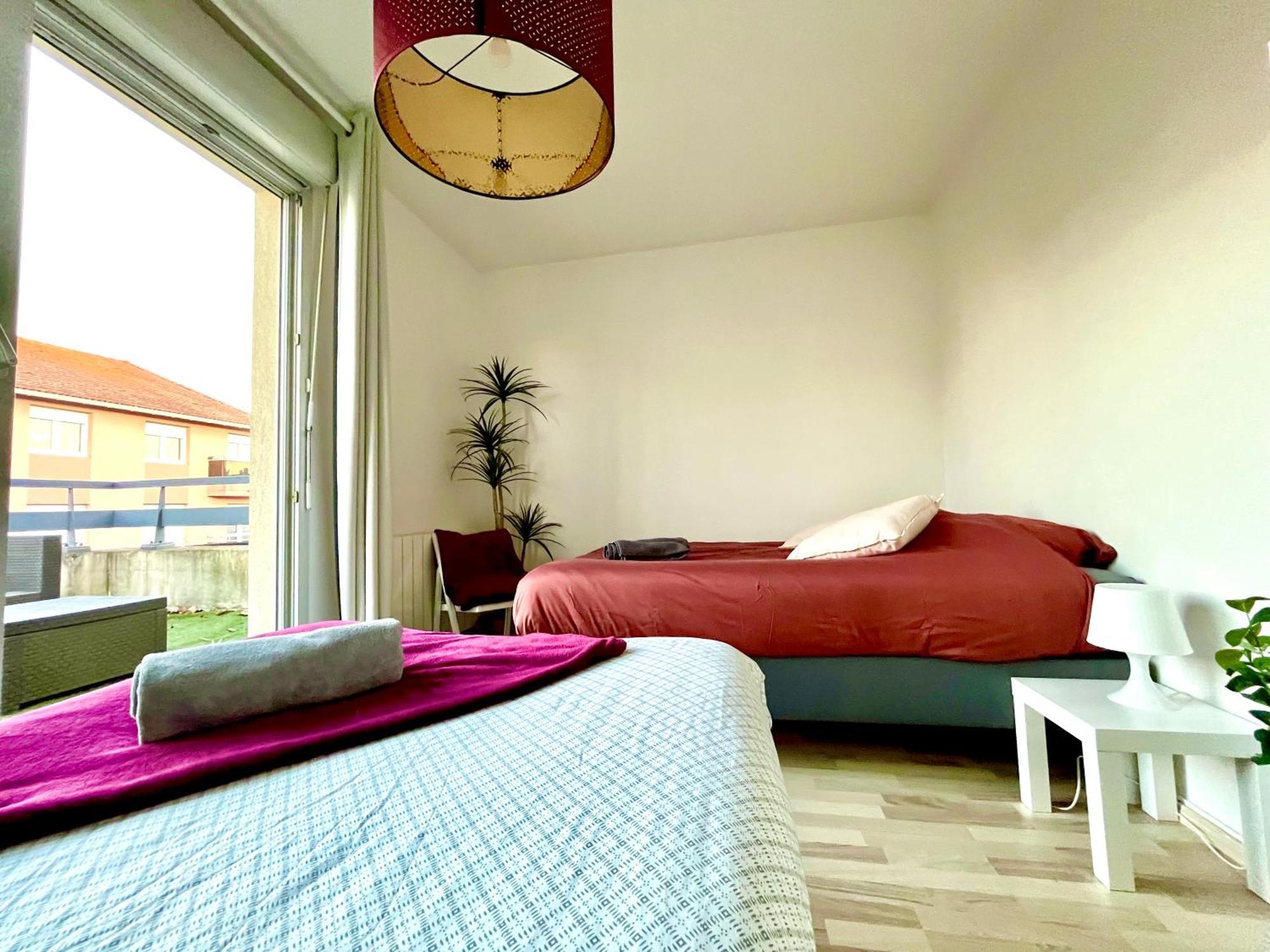 Bngo I Immense Rooftop Lyon I 2 Chambres, 4 Places Parkings, 2 Immenses Terrasses, 8 Personnes ภายนอก รูปภาพ