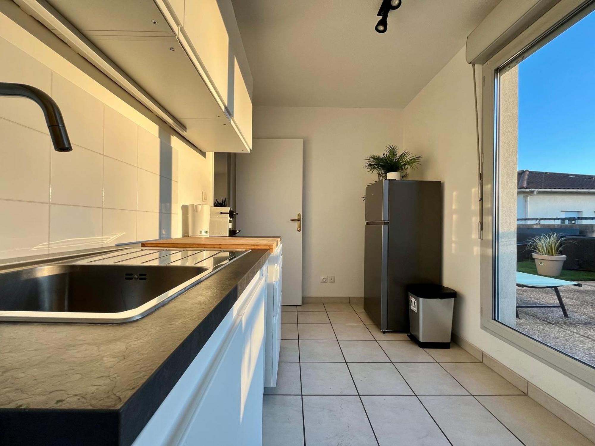 Bngo I Immense Rooftop Lyon I 2 Chambres, 4 Places Parkings, 2 Immenses Terrasses, 8 Personnes ภายนอก รูปภาพ