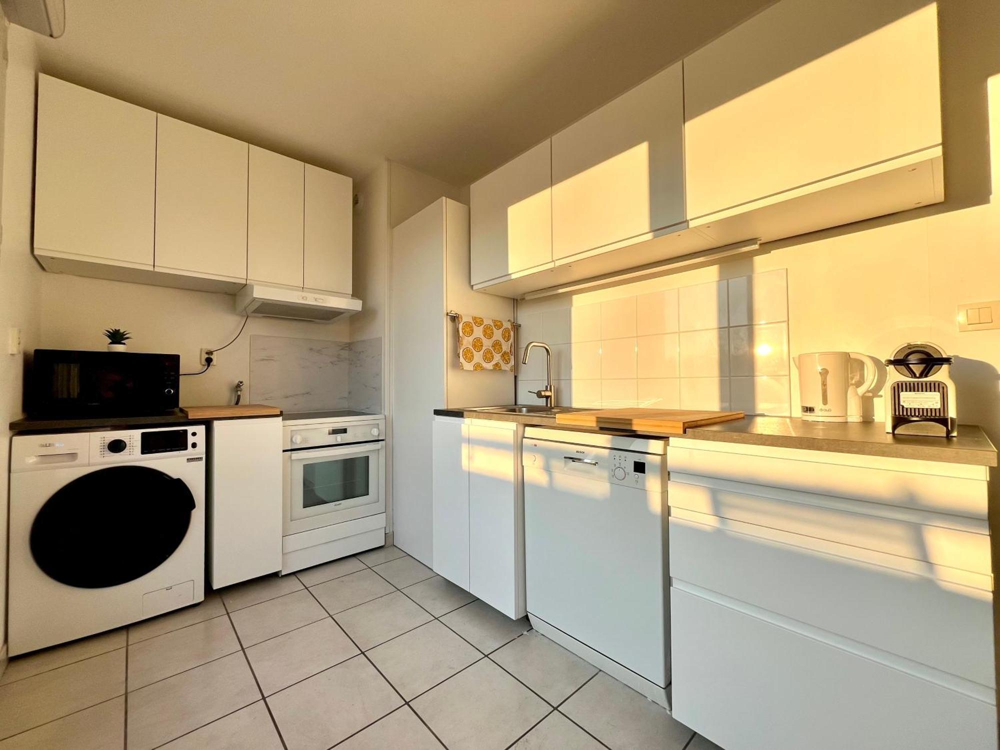 Bngo I Immense Rooftop Lyon I 2 Chambres, 4 Places Parkings, 2 Immenses Terrasses, 8 Personnes ภายนอก รูปภาพ