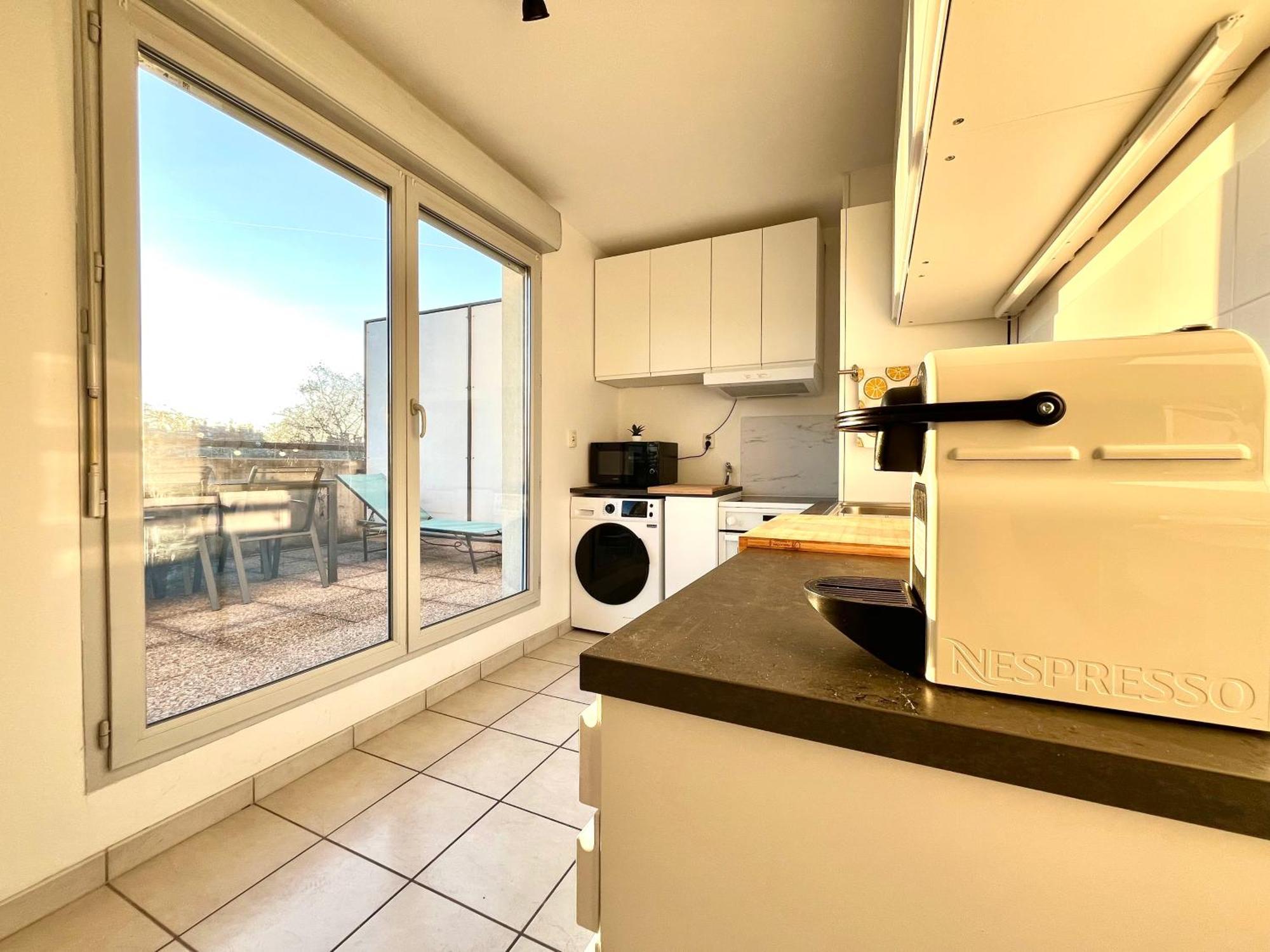 Bngo I Immense Rooftop Lyon I 2 Chambres, 4 Places Parkings, 2 Immenses Terrasses, 8 Personnes ภายนอก รูปภาพ